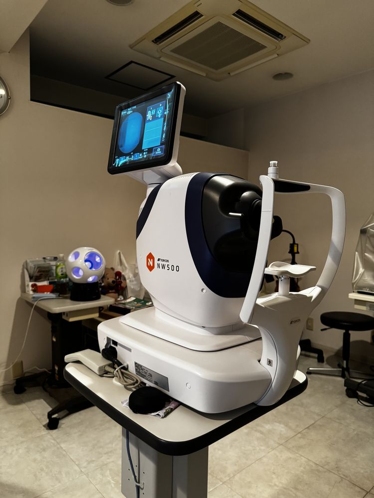 無散瞳眼底カメラ（TOPCON NW500）